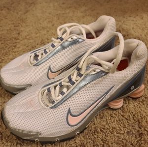 Women's Nike Shox